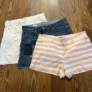 Bundle of 3 Gap Women Shorts Size 31/12